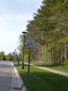 Kingsley, MI: the world's most polite speed limit signs